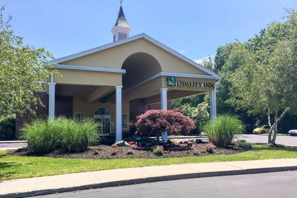 Quality Inn Mystic-Groton Exterior foto